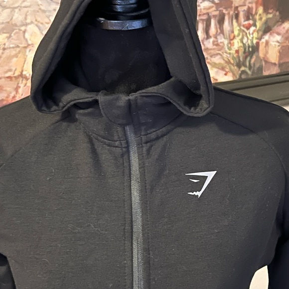 GYMSHARK WOMENS SWEATSHIRT - Picture 4 of 7